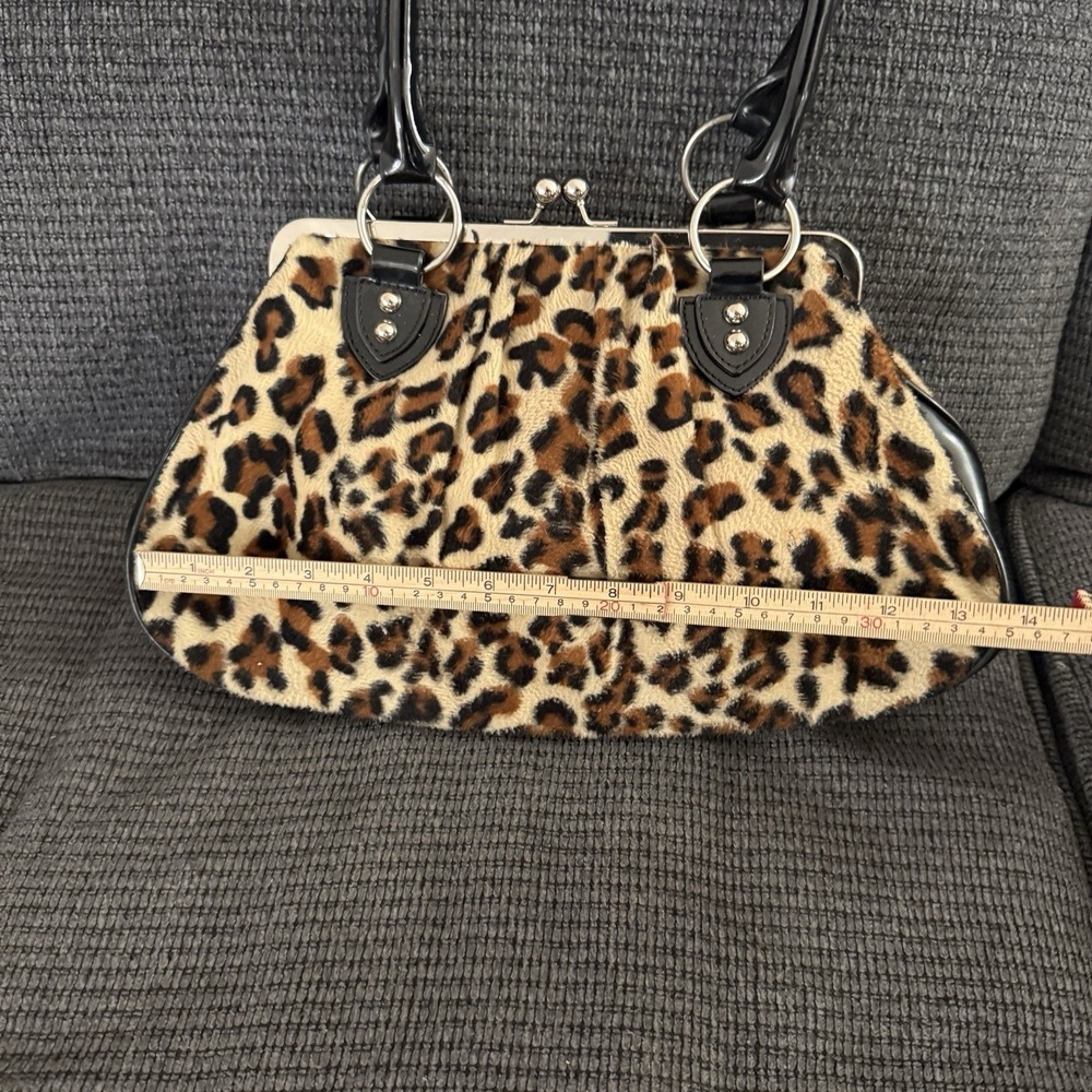 Lux de Ville Kiss Lock Leopard Print Black Patent Leather Frame Bag Pin Up - Picture 4 of 9